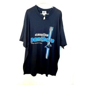 NWT Men’s vintage Carolina Panthers t-shirt. Size 2XL.